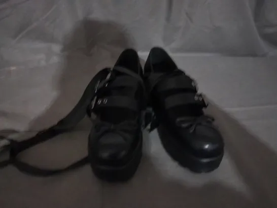 PAIR OF KOI DOUBLE BUCKLE SHOES IN BLACK SIZE 6