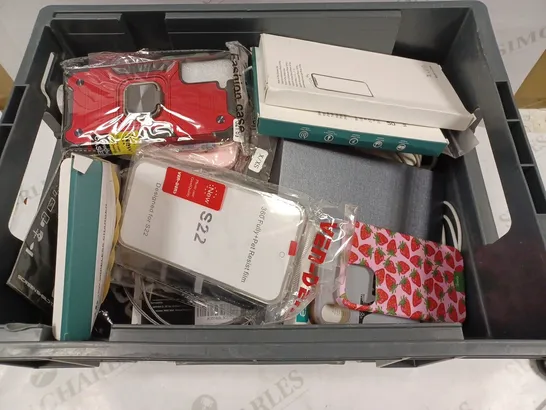 BOX TO CONTAIN APPROX. 25 X ASSORTED PHONE ACCESSORIES. INCLUDES PHONE CHARGERS, CASES AND SCREEN PROTECTORS. 