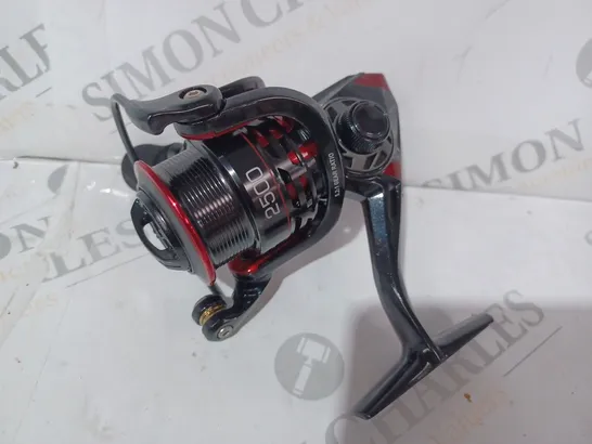 BOXED FOX RAGE WARRIOR 2500 REEL