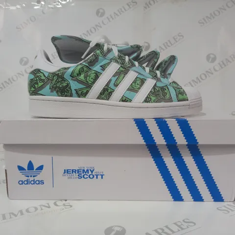 BOXED PAIR OF ADIDAS JS MONEY SUPERSTAR SHOES IN WHITE/BLUE/GREEN UK SIZE 7