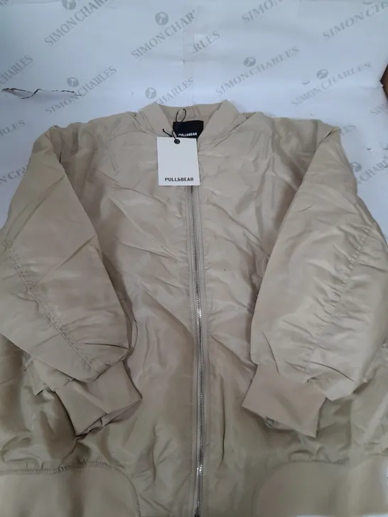 PULL&BEAR PADDED CREAM COAT - LARGE