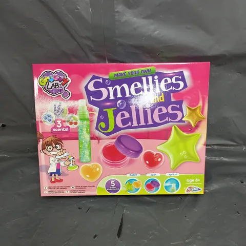 BOX OF APPROX 12 GROOVY LABZ MAKE YOUR OWN SMELLIES AND JELLIES KITS