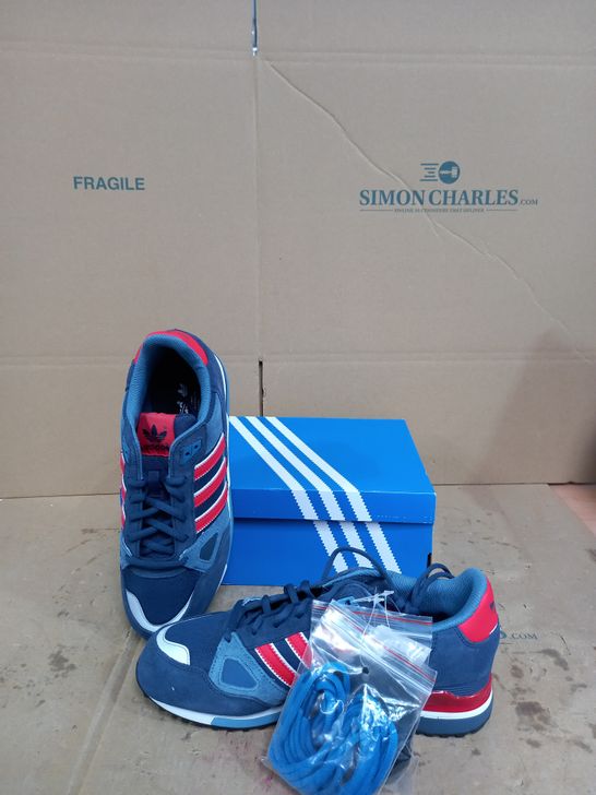 BOXED PAIR OF ADIDAS ORIGINALS BLUE/RED TRAINERS SIZE 9