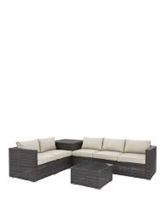 BOXED CORAL BAY 5 SEATER CORNER SOFA (2 BOXES) 