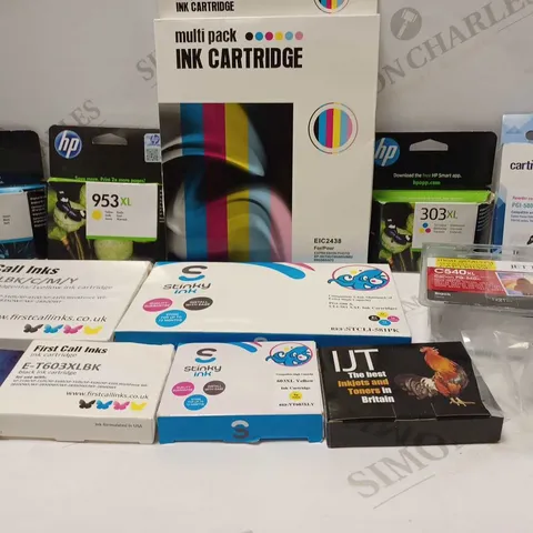 LOT OF APPROX 20 ASSORTED INK CARTRIDGES TO INCLUDE HP 953XL YELLOW, STINKY INK PACK, HP 901 BLACK, ETC