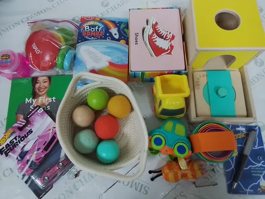 LOT OF ASSORTED TOYS AND KIDS ACTIVITIES TO INCLUDE BATH BOMBS, MINECRAFT AXE AND FLASH CARDS