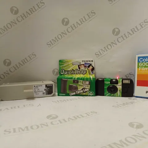 BOX OF APPROX 20 ASSORTED ITEMS TO INCLUDE - FUJIFILM QUICK SNAP - POLAROID COLOR 600 FILM - EPSON SJIC34P BLACK CARTIDGE ECT