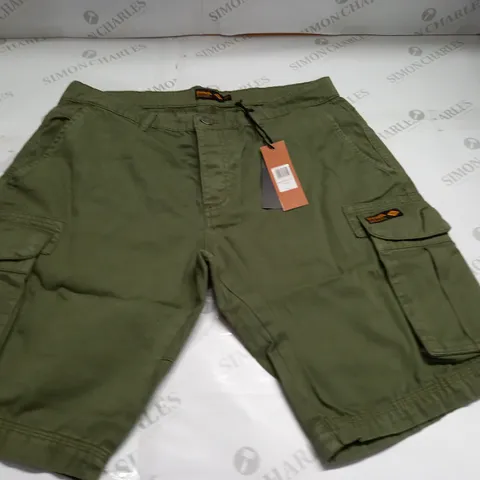 BENCH NOAH KHAKI SHORTS - L