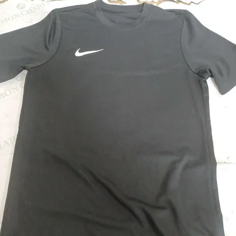 NIKE DRI FIT BLACK TOP - SMALL