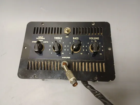 UNBOXED VINTAGE AMPLIFIER