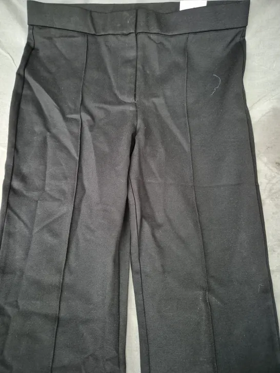 ZARA HIGH-RISE LEGGINGS IN BLACK SIZE XL