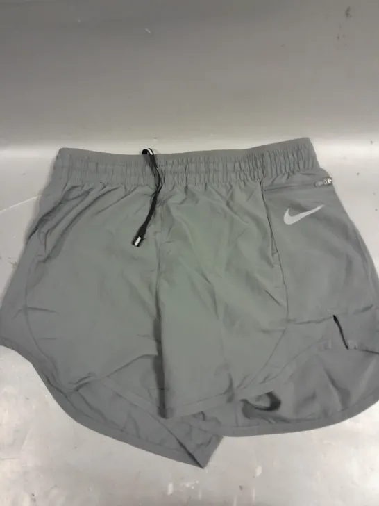 NIKE DRI-FIT RUNNING SHORTS IN GREY - XS