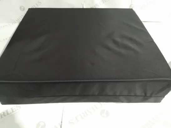 WHEEL CHAIR SEAT CUSHION IN BLACK