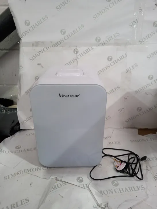 ATRAVESAR MINI FRIDGE WHITE BOXED