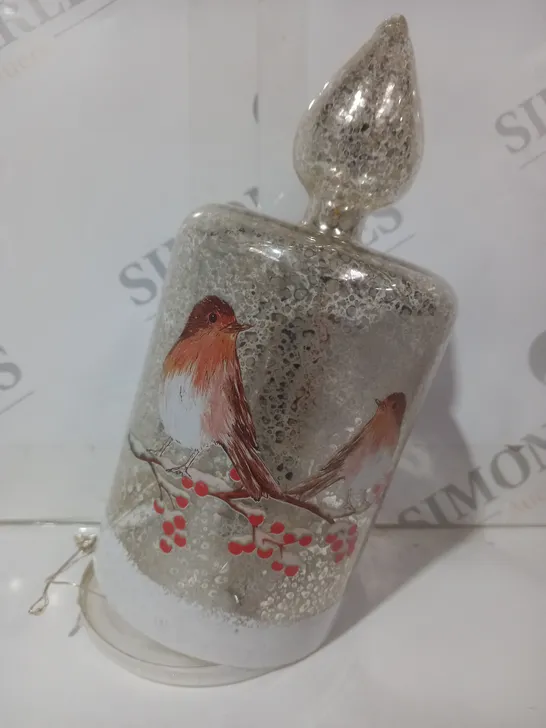 BOXED FESTIVE PRE-LIT SCENIC CRACKLE GLASS CANDLE