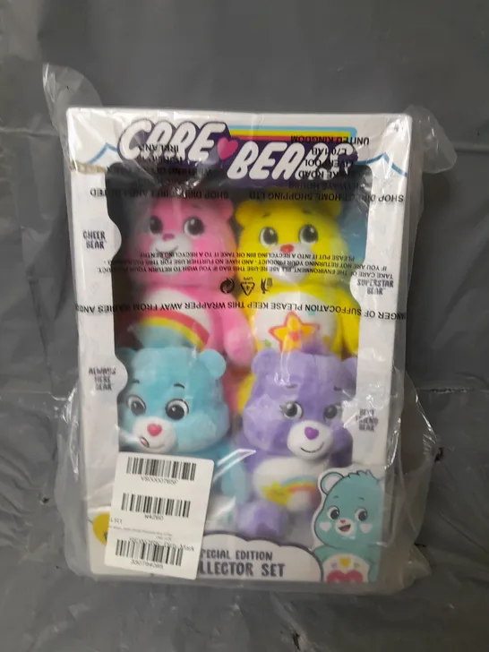 CARE BEARS 20CM PLUSH TREASURE BOX 4-PACK RRP £34.99