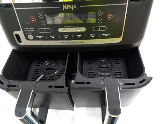 BOXED NINJA FOODI MAX DUAL ZONE 9.5L AIR FRYER AF451UK