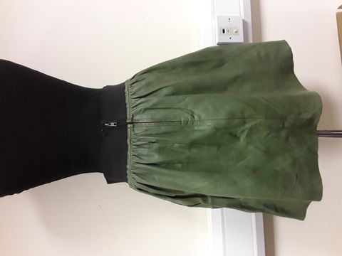 REISS LEATHER EFFECT GREEN SKIRT WITH POCKETS SIZE 10