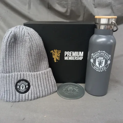 BOXED MANCHESTER UNITED PREMIUM MEMBERSHIP GIFT SET