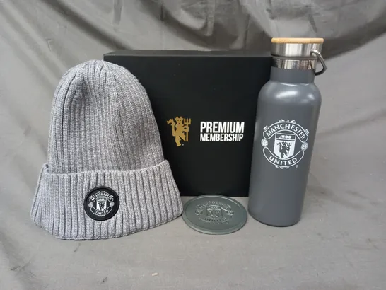 BOXED MANCHESTER UNITED PREMIUM MEMBERSHIP GIFT SET