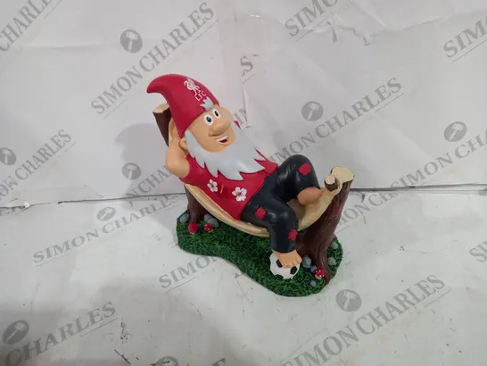 LFC SANTA ON HAMMOCK ORNAMENT