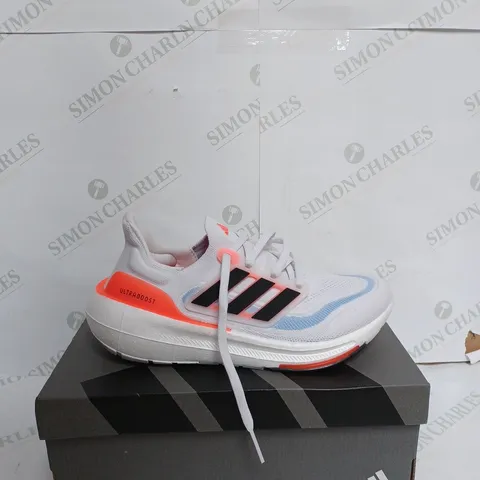 ADIDAS ULTRABOOST LIGHT RUNNING SHOES IN WHITE & BLACK - UK 6 1/2 