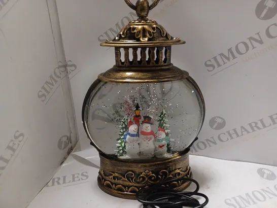 BOXED GLENEAGLES CHRISTMAS MAGIC HANGING CHRISTMAS SCENE DECOR (SNOWMEN)