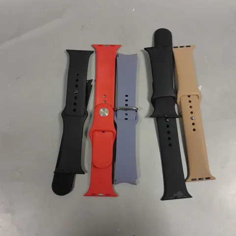 LARGE QUANTITY OF ASSORTED APPLE/GALAXY WATCH STRAPS OF VARIOUS COLOURS AND SIZES