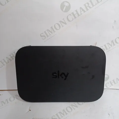 SKY EM150 Q MINI BOX