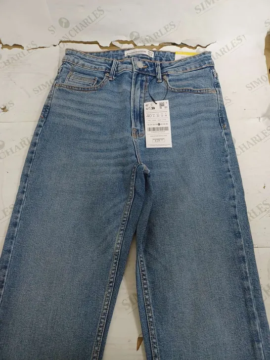 STRADIVARIUS MOM SLIM FIT 1465 DENIM JEANS - UK 12