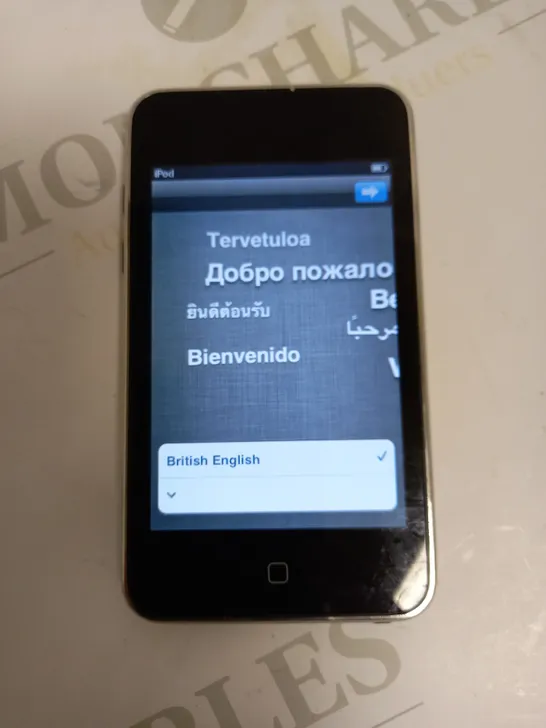 APPLE IPOD TOUCH 32GB (A1318, 3RD GEN)