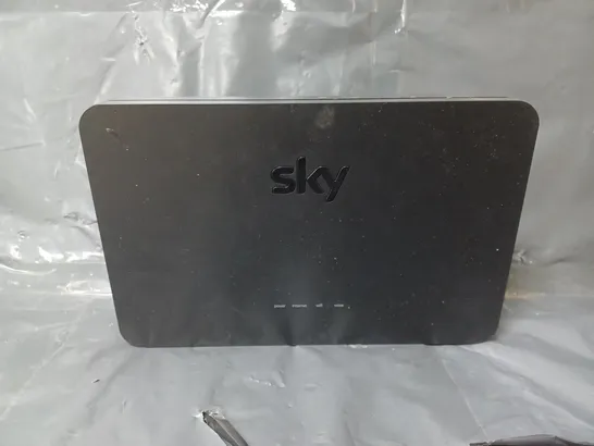 SKY SR 203 ROUTER WIFI SKY Q DUEL 