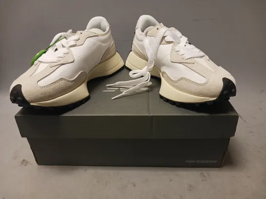 BOXED PAIR OF NEW BALANCE 327 SHOES IN WHITE/BLACK UK SIZE 4