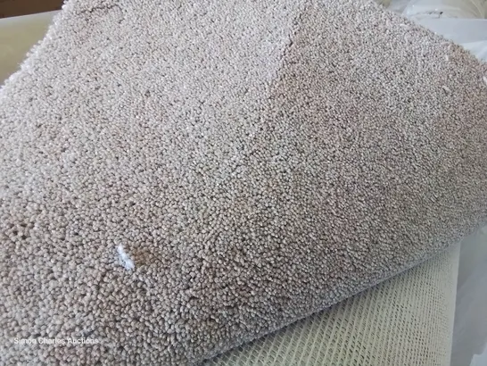 ROLL OF QUALITY BURFORD TWIST ELITE BARNS CARPET APPROXIMATELY 4M × 10.27M