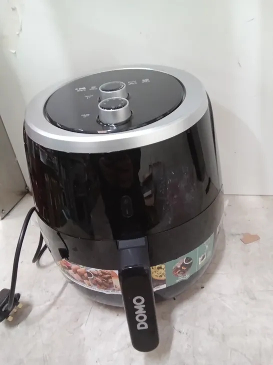 BOXED DOMO DELI FRYER MULTIFUNCTIONAL OVEN