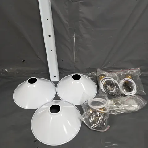 SET OF 3 LAMP SHADES IN WHITE 