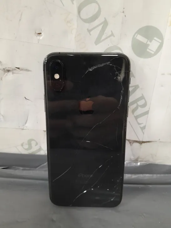 APPLE IPHONE X IN BLACK