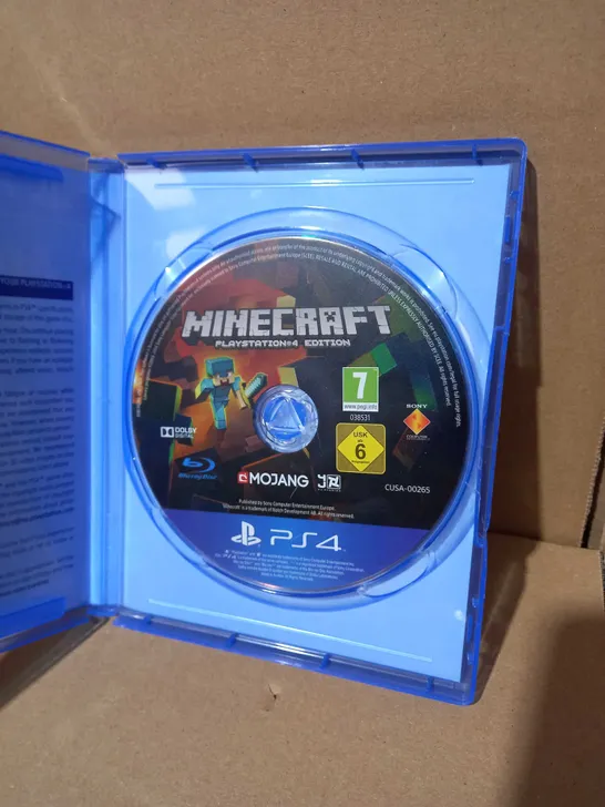 PLAYSTATION 4 MINECRAFT VIDEO GAME