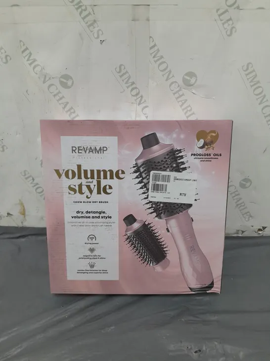 REVAMP VOLUME AND STYLE 1200W BLOW DRY BRUSH