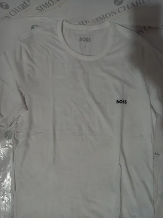 BOSS T-SHIRT IN WHITE SIZE M