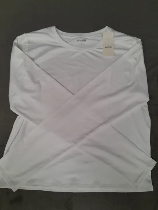 HOLLISTER LONG SLEEVE CREW NECK TOP IN WHITE SIZE XL