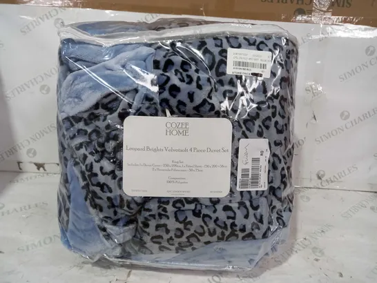 COZEE HOME LEOPARD BRIGHTS VELVETSOFT DUVET SET IN BLUE - KING SIZE