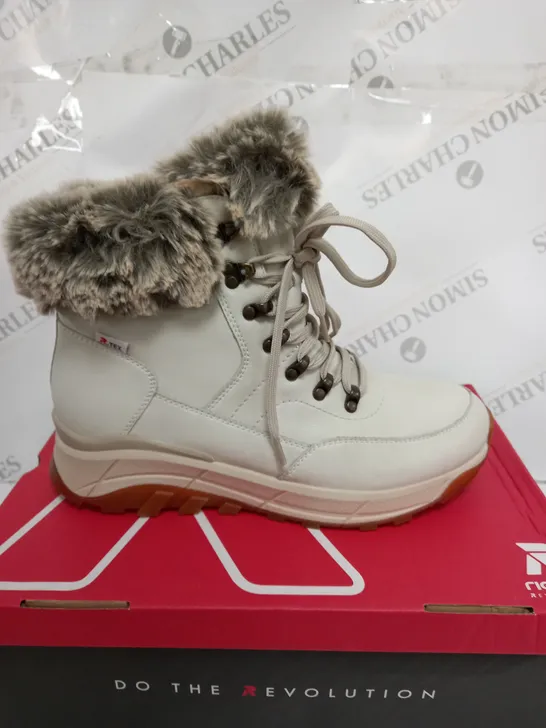 BOXED RIEKER REVOLUTION HIKER BOOTS, OFF WHITE - SIZE 8