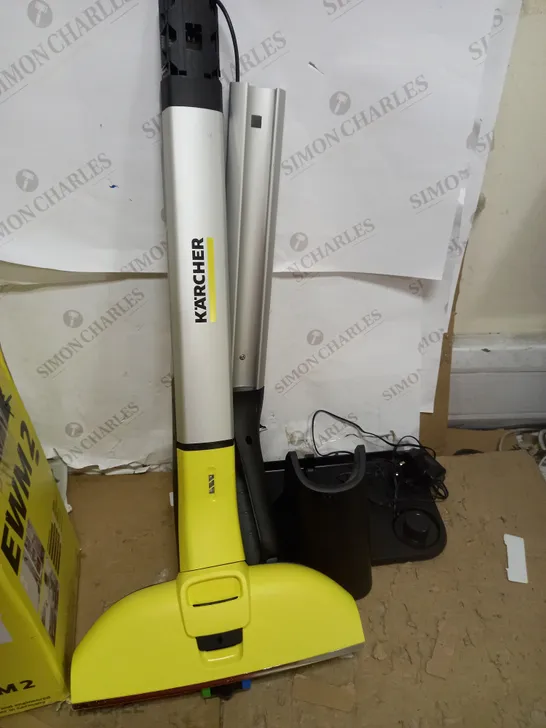 KÄRCHER EWM 2 CORDLESS FLOOR CLEANER