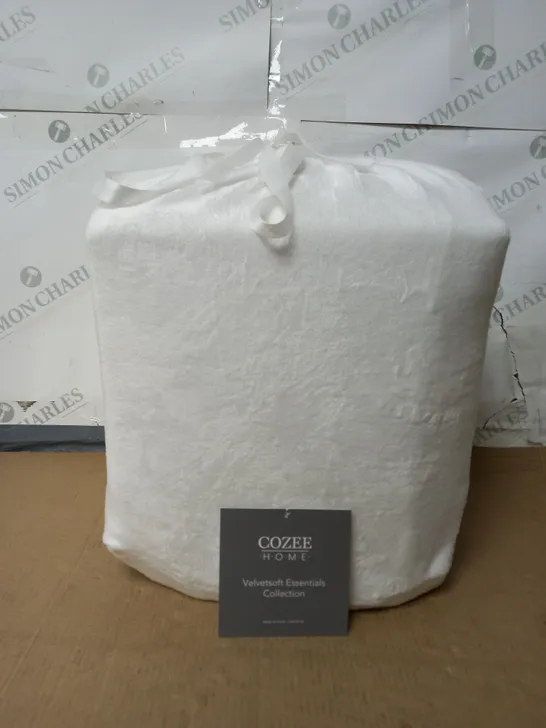 COZEE HOME VELVETSOFT FITTED SHEETS & PILLOWCASES COLLECTION WHITE