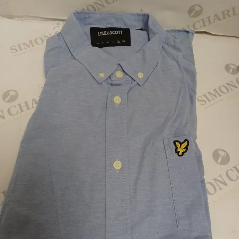 LYLE AND SCOTT SHORT SLEEVE SHIRT - BLUE - XL.