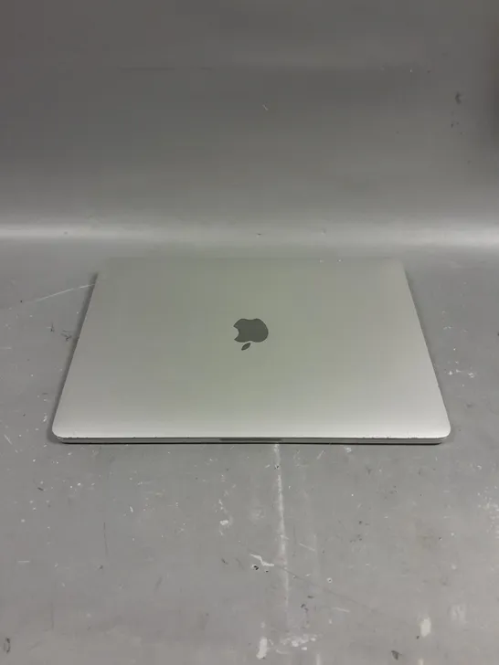 APPLE MACBOOK PRO - A1708 