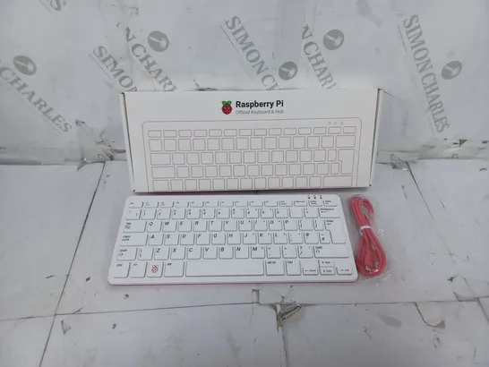 RAPBERRY PI OFFICIAL KEYBOARD AND HUB