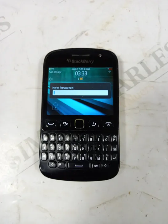 BLACKBERRY 9720 MOBILE PHONE 