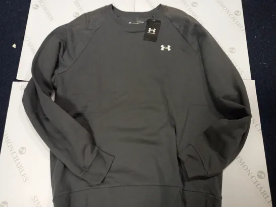 UNDER ARMOUR RIVAL FITTED CREW SWEATER IN DARK GREY - XL